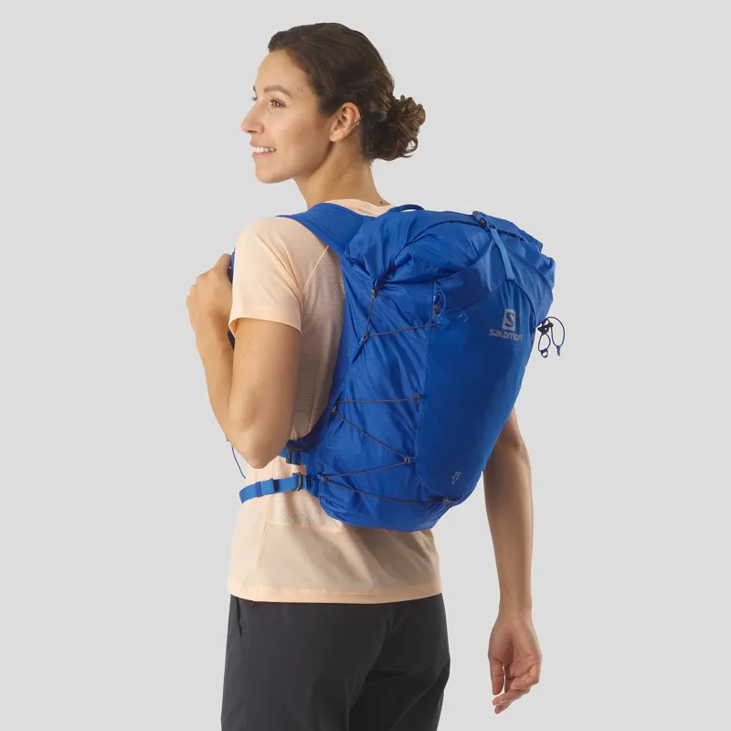 Salomon XA 25 Unisex Hiking Outdoor Rucksack in Nautical Blue Ebony